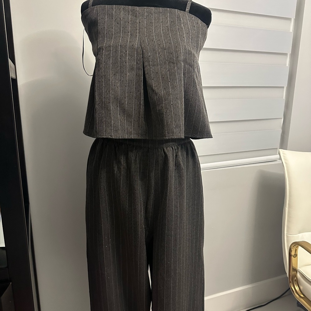 Elegant Gray Women's 2 piece pant outfit
